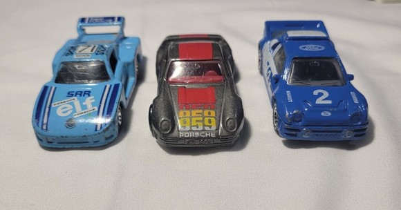 Vintage 1980s Matchbox Lot F1 Racer Ferarri Elf Porsche 959 Ford Rs 200 Volvo - Picture 5 of 11